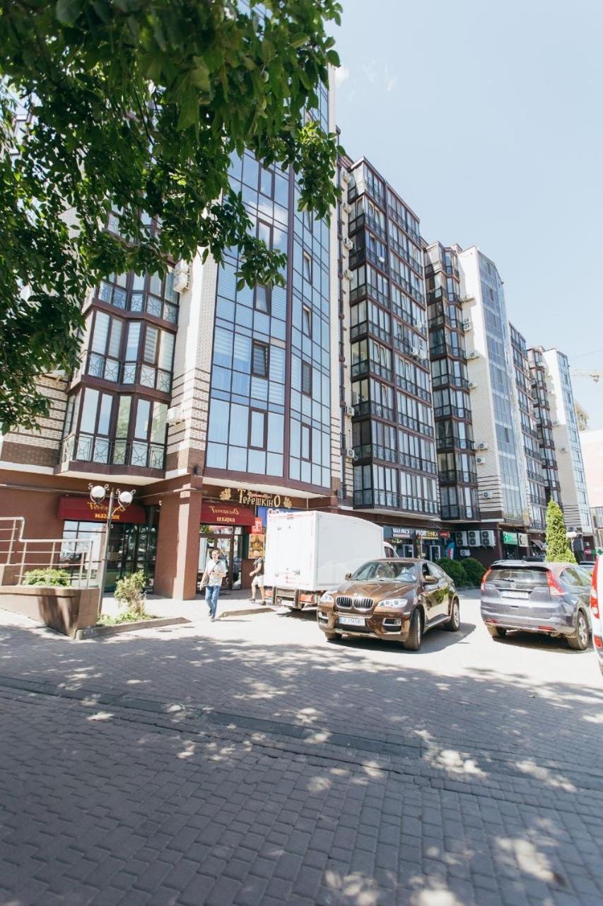 Atlant Luxury Family Apart Поряд З Тц Депот, Безконтактне Заселення Czernowitz Exterior foto