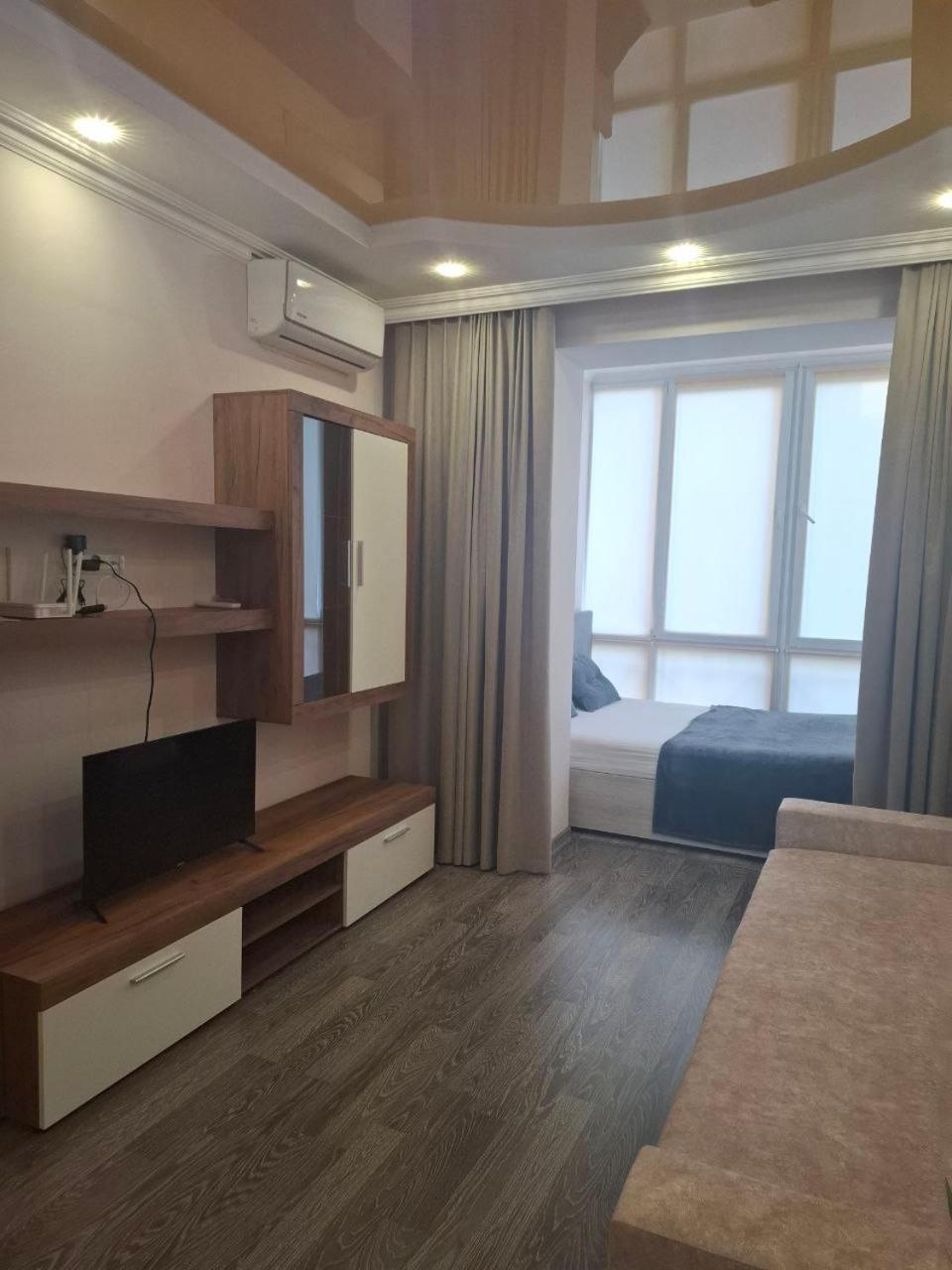 Atlant Luxury Family Apart Поряд З Тц Депот, Безконтактне Заселення Czernowitz Exterior foto
